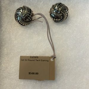John Hardy Sterling silver “Dot Round Twirl” lever back earrings NWT